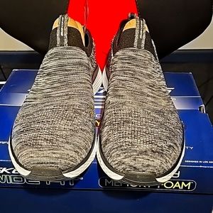 Mens sketches sneakers